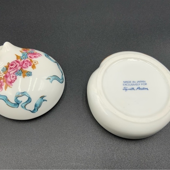 Vtg Round Porcelain Cat  Lidded Trinket Box  Made In Japan For Elizabeth Arden - Picture 8 of 9